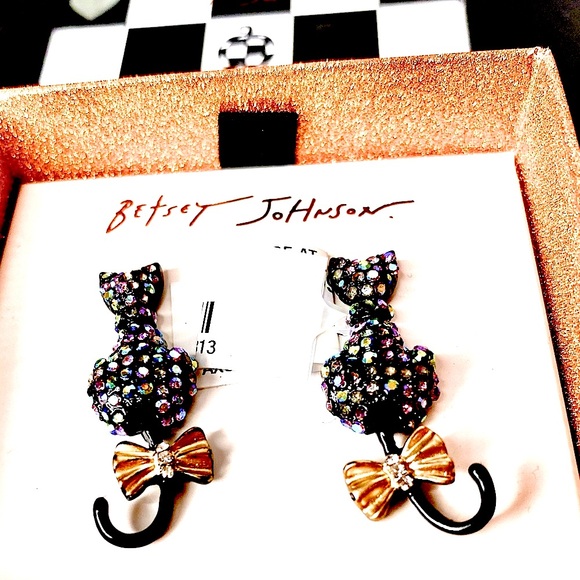 Betsey Johnson Jewelry - Betsy Johnson Black Cat Iridescent Rhinestone Drop Earrings, NWT,🌛